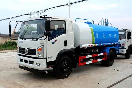 东风12吨洒水车 东风12吨洒水车