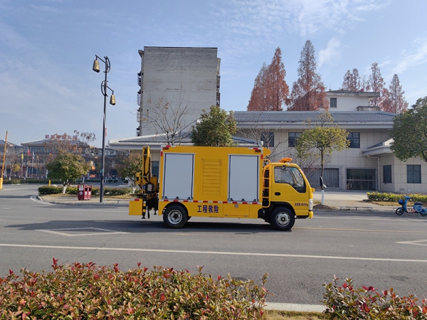 五十铃单排救险车