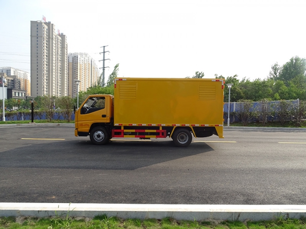 江铃电源车