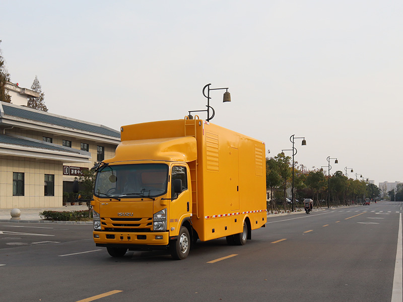 五十铃电源车