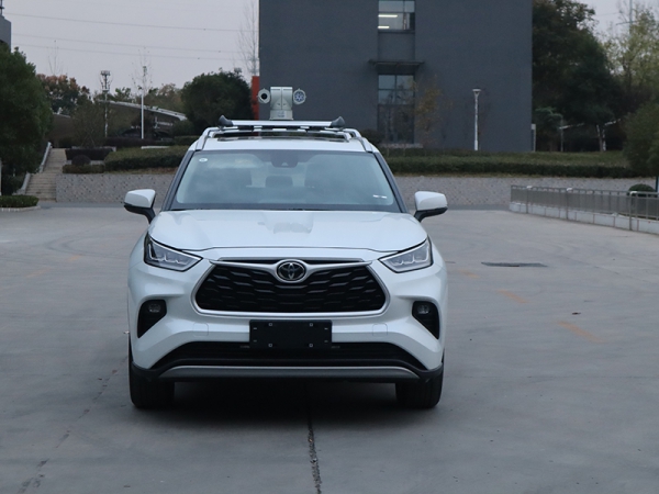 汉兰达指挥车